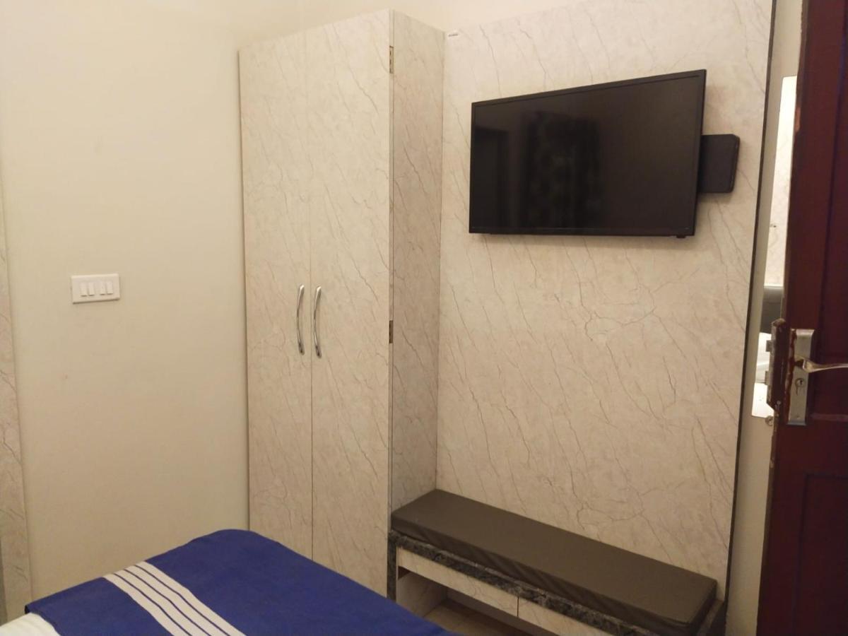 Hotel Gateway Kailash Varanasi Exterior photo