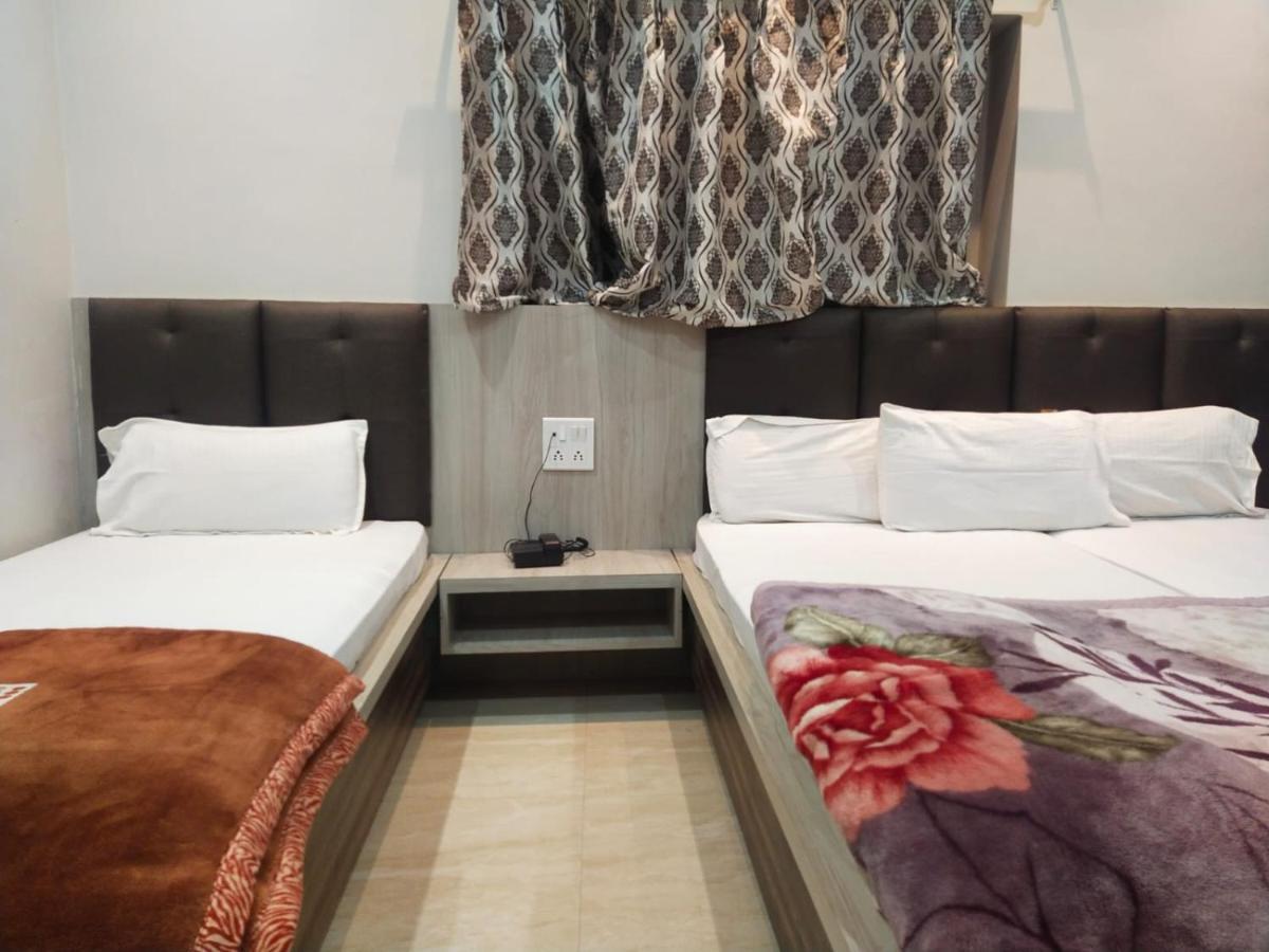 Hotel Gateway Kailash Varanasi Exterior photo
