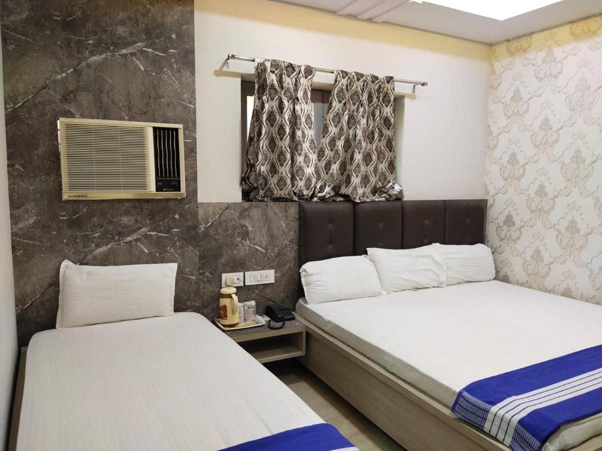 Hotel Gateway Kailash Varanasi Exterior photo