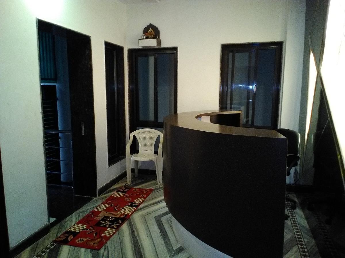 Hotel Gateway Kailash Varanasi Exterior photo